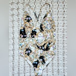 Venus Filigree Status Print one-piece ladies swimsuit